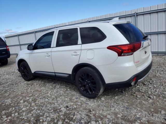 JA4AD3A3XJZ016801 - 2018 MITSUBISHI OUTLANDER SE WHITE photo 2
