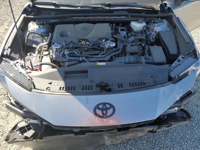 4T1DAACK9SU534882 - 2025 TOYOTA CAMRY XSE ნაცრისფერი ფოტო 11