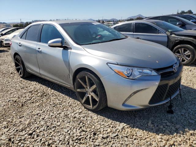 4T1BF1FK4GU196755 - 2016 TOYOTA CAMRY LE GRAY photo 4