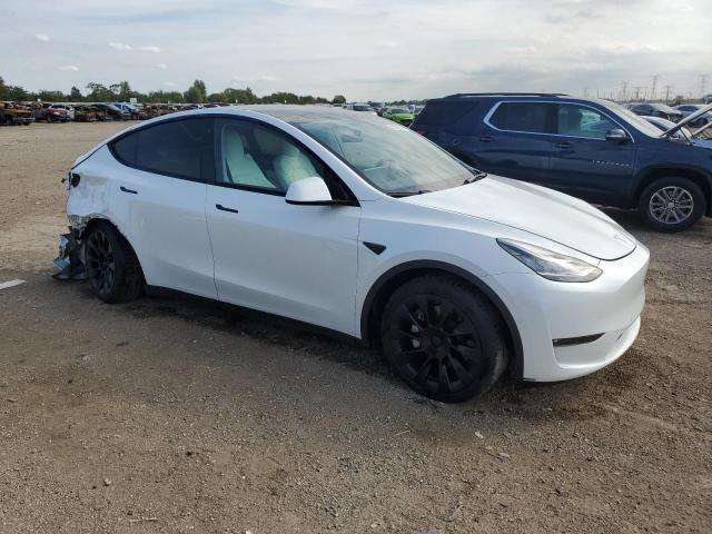 5YJYGDEE7MF301835 - 2021 TESLA MODEL Y Ақ фото 4