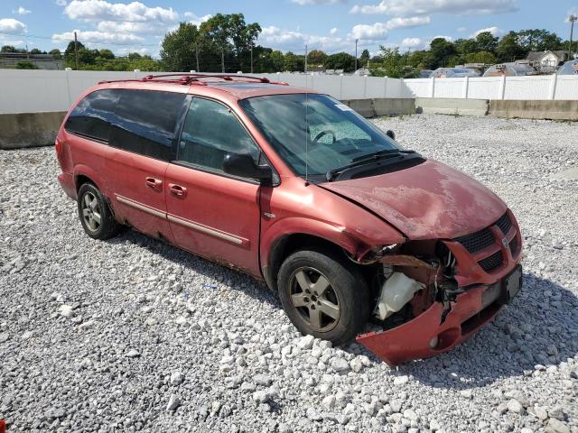 2D4GP44L84R570834 - 2004 DODGE GRAND CARAVAN SXT წითელი ფოტო 4