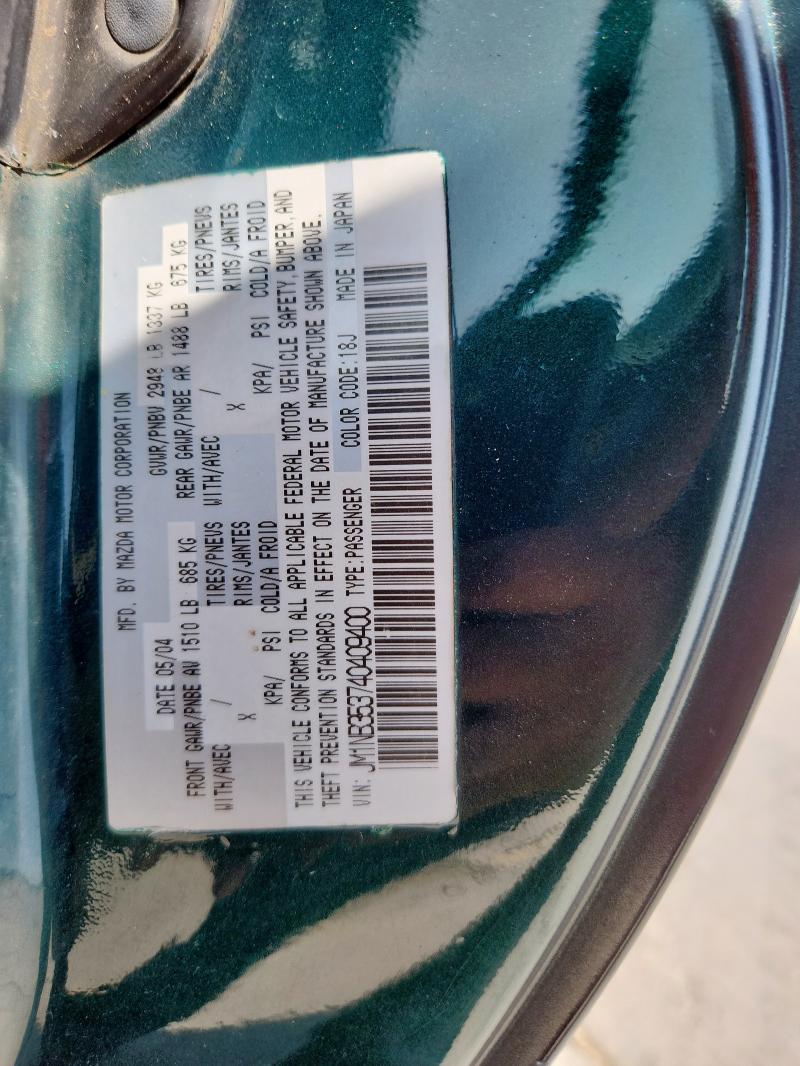 JM1NB353740409400 - 2004 MAZDA MX-5 MIATA BASE GREEN photo 12