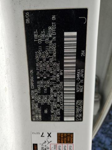 JTLKT334364110398 - 2006 TOYOTA SCION XB WHITE photo 13