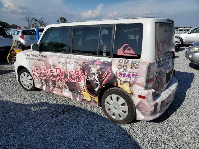 JTLKT334364110398 - 2006 TOYOTA SCION XB WHITE photo 2