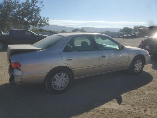 4T1BG22KX1U852599 - 2001 TOYOTA CAMRY CE BEIGE photo 3