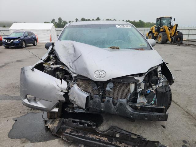 5TDKK3DC6CS276547 - 2012 TOYOTA SIENNA LE ვერცხლისფერი ფოტო 5