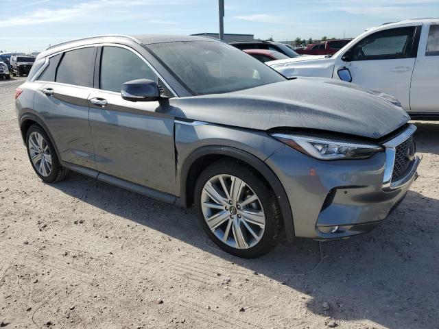 3PCAJ5CA3MF101527 - 2021 INFINITI QX50 ESSENTIAL GRAY photo 4