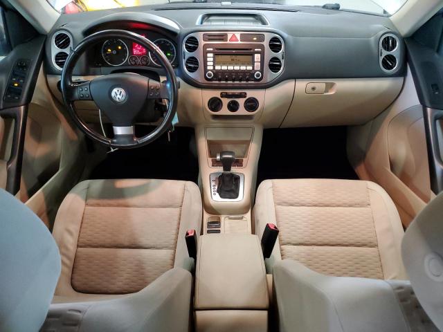 WVGAV75N89W500223 - 2009 VOLKSWAGEN TIGUAN S SILVER photo 8