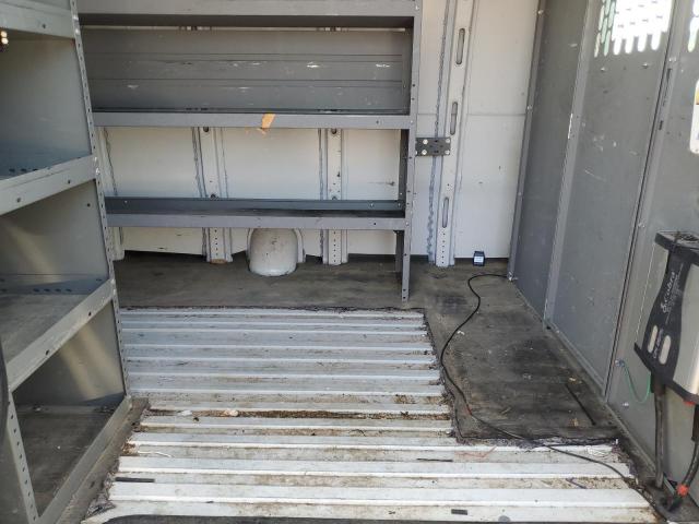 1GCZGHFGXK1264121 - 2019 CHEVROLET EXPRESS G3 Blanco foto 10