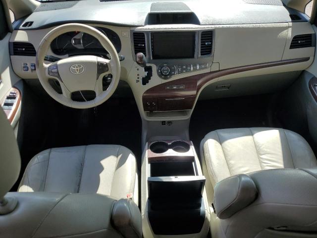 5TDYK3DC5BS005584 - 2011 TOYOTA SIENNA XLE BLUE photo 8