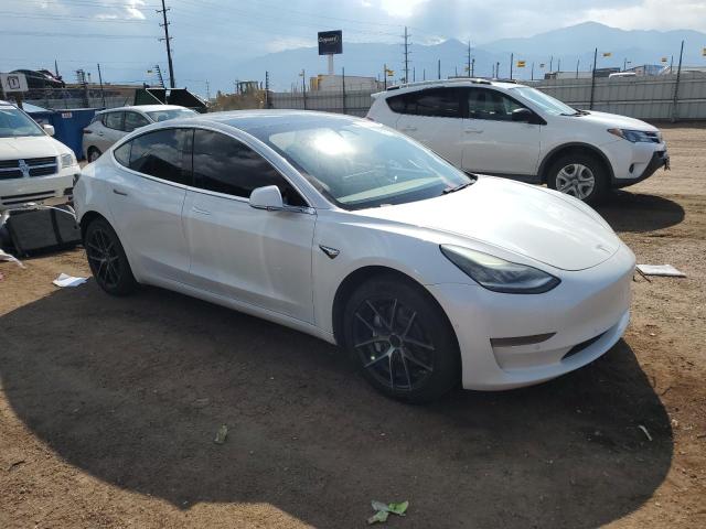 5YJ3E1EA7LF661620 - 2020 TESLA MODEL 3 WHITE photo 4