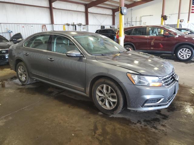 1VWAT7A31HC007530 - 2017 VOLKSWAGEN PASSAT S GRAY photo 4