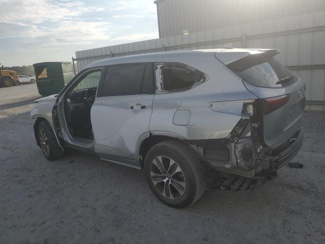 5TDGZRAH4MS062128 - 2021 TOYOTA HIGHLANDER XLE Сріблястий фото 2