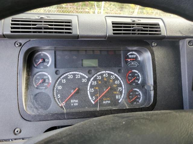 3AKJGLD54GSBT5742 - 2016 FREIGHTLINER CASCADIA 1 TAN photo 8