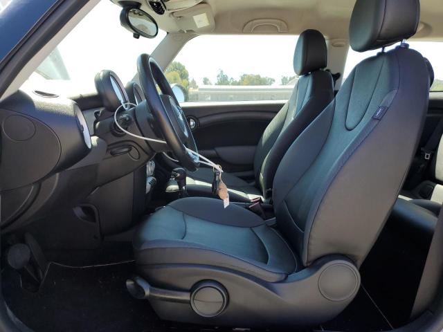 WMWMF3C58ATZ64190 - 2010 MINI COOPER GRAY photo 7