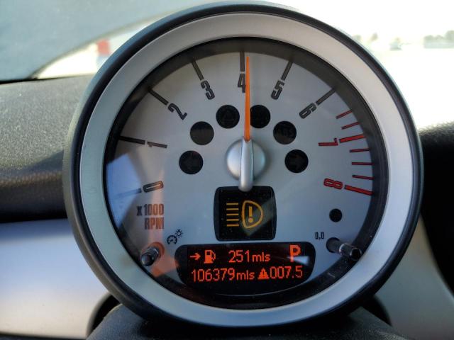 WMWMF3C58ATZ64190 - 2010 MINI COOPER GRAY photo 9