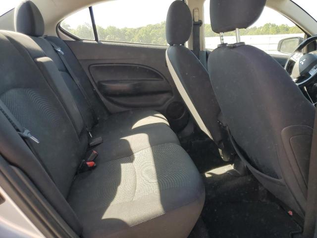 ML32F3FJ6JHF04599 - 2018 MITSUBISHI MIRAGE G4 ES 银色 照片 10