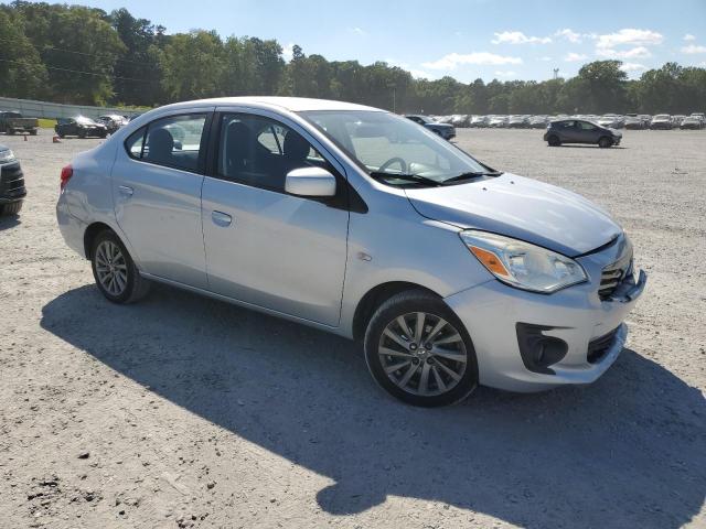 ML32F3FJ6JHF04599 - 2018 MITSUBISHI MIRAGE G4 ES 银色 照片 4