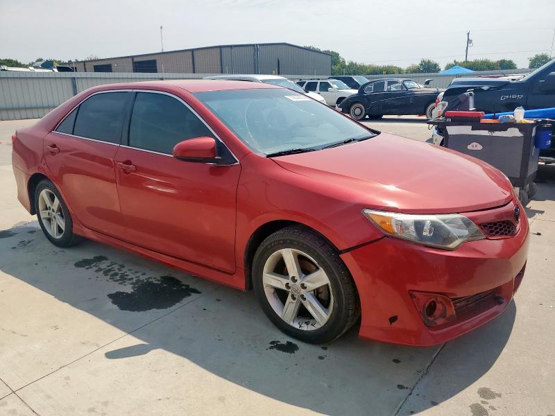 4T1BF1FK7CU567174 - 2012 TOYOTA CAMRY BASE RED photo 4