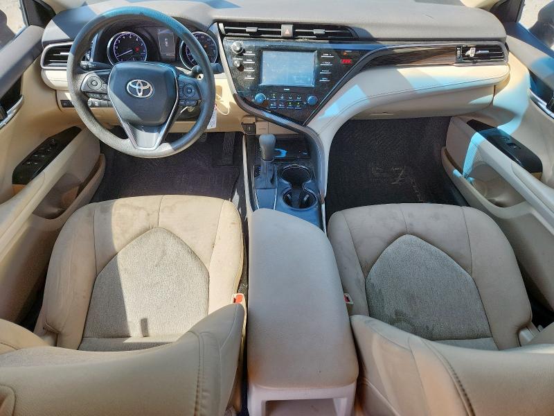 4T1C11AK7LU944807 - 2020 TOYOTA CAMRY LE BLUE photo 8