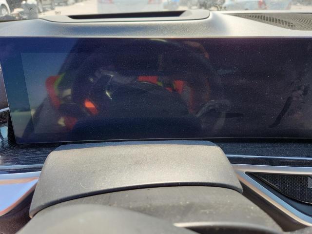 5UX43EU05R9U35507 - 2024 BMW X5 XDRIVE50E SILVER photo 9