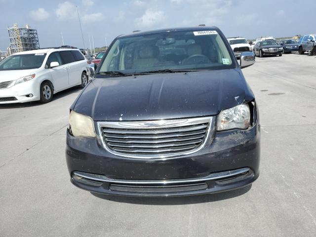 2C4RC1CG9DR614540 - 2013 CHRYSLER TOWN & COU TOURING L BLUE photo 5