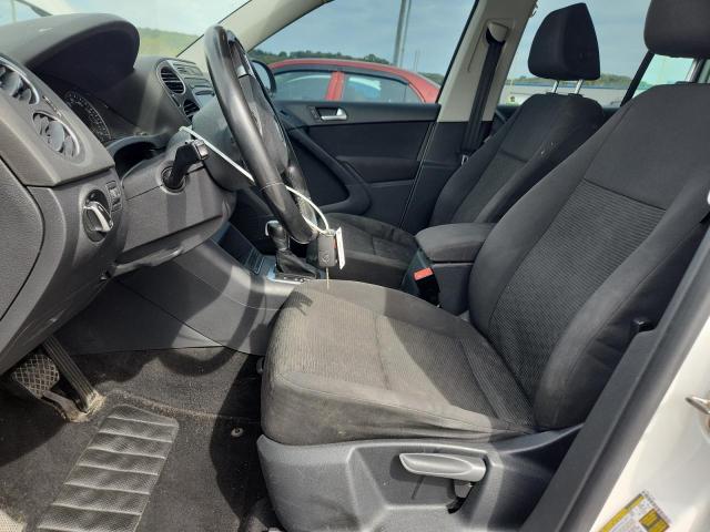 WVGAV3AX3EW549064 - 2014 VOLKSWAGEN TIGUAN S WHITE photo 7