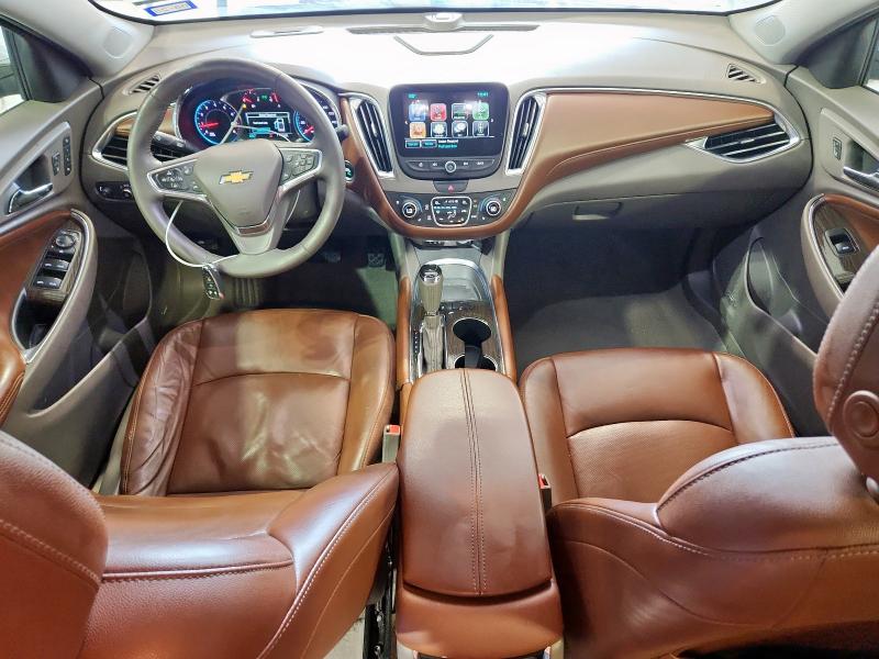 1G1ZH5SXXHF276744 - 2017 CHEVROLET MALIBU PREMIER WHITE photo 8