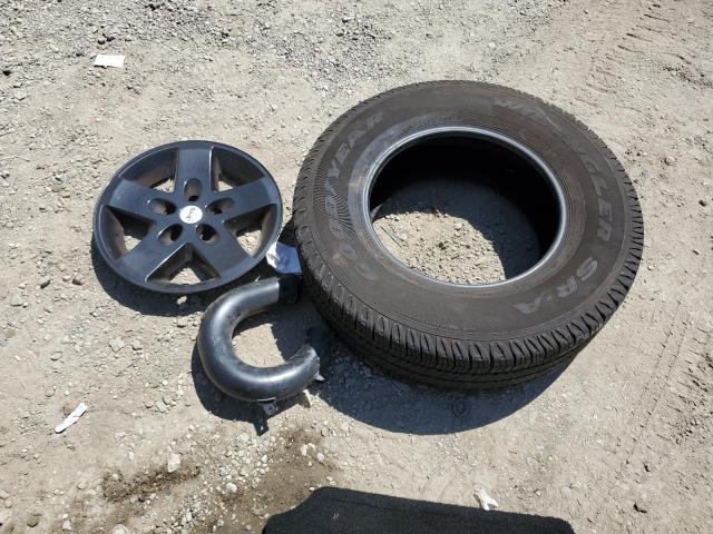 1C4GJWAG9JL931090 - 2018 JEEP WRANGLER SPORT GRAY photo 13