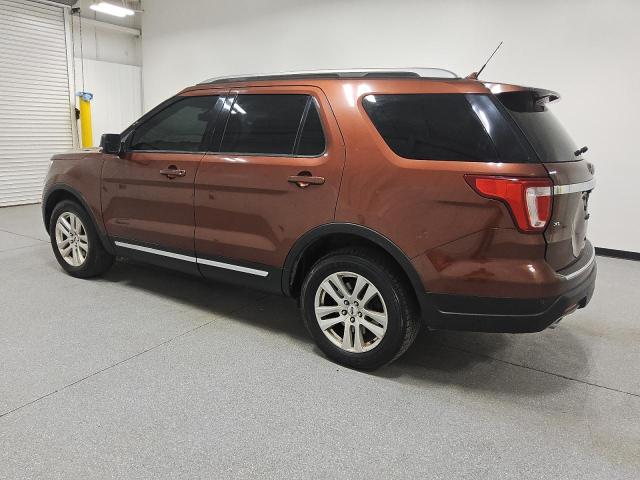 1FM5K8D88JGC06959 - 2018 FORD EXPLORER XLT 勃艮第红 照片 2
