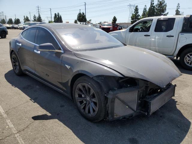 5YJSA1E20FF111891 - 2015 TESLA MODEL S GRAY photo 4