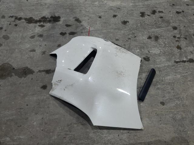 JTDKN3DU9F1871636 - 2015 TOYOTA PRIUS 白色 照片 12