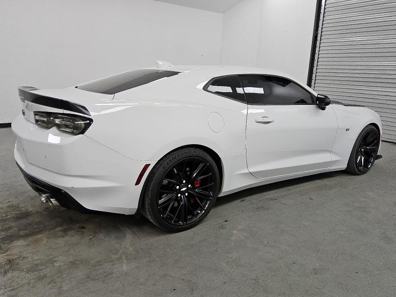 1G1FG1R71K0154949 - 2019 CHEVROLET CAMARO SS أبيض صورة 3