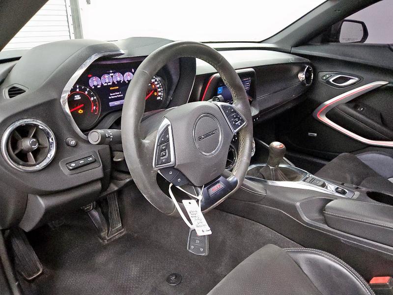 1G1FG1R71K0154949 - 2019 CHEVROLET CAMARO SS أبيض صورة 8