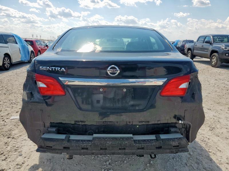 3N1AB7AP7JY245178 - 2018 NISSAN SENTRA S 黑色 照片 6