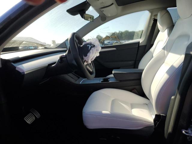 7SAYGDEF7RA288973 - 2024 TESLA MODEL Y GRAY photo 7