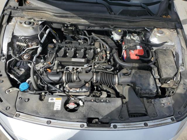 1HGCV1F49JA127972 - 2018 HONDA ACCORD EX SILVER photo 11