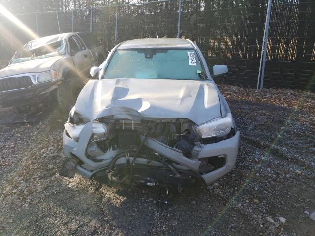 3TMDZ5BN7KM061486 - 2019 TOYOTA TACOMA DOUBLE CAB 灰色 照片 5