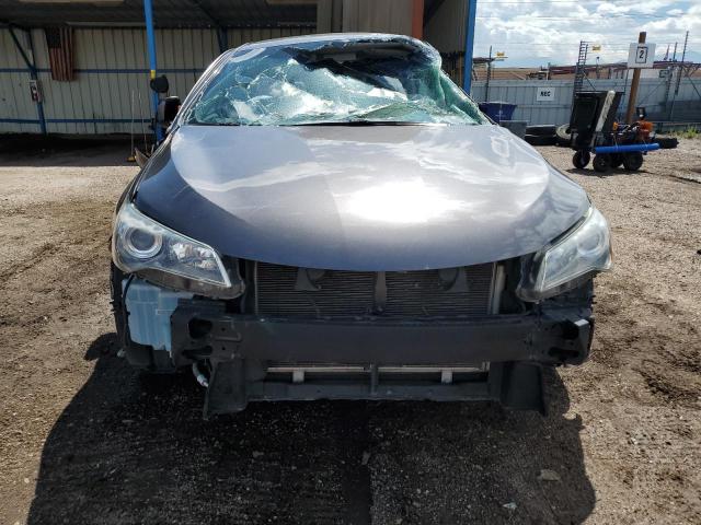 4T1BF1FK1FU101549 - 2015 TOYOTA CAMRY LE GRAY photo 5