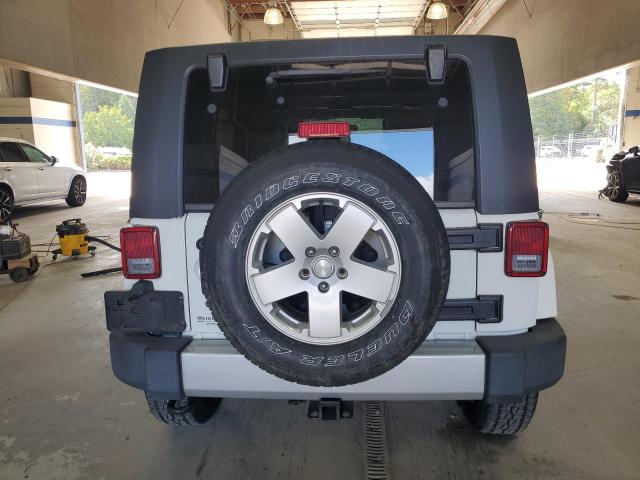 1J4BA5H14AL228688 - 2010 JEEP WRANGLER U SAHARA Ağ foto 6