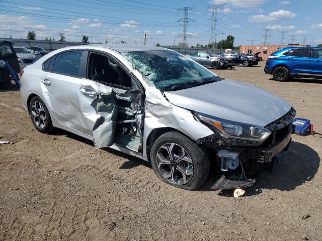 3KPF24AD4LE255095 - 2020 KIA FORTE FE SILVER photo 4