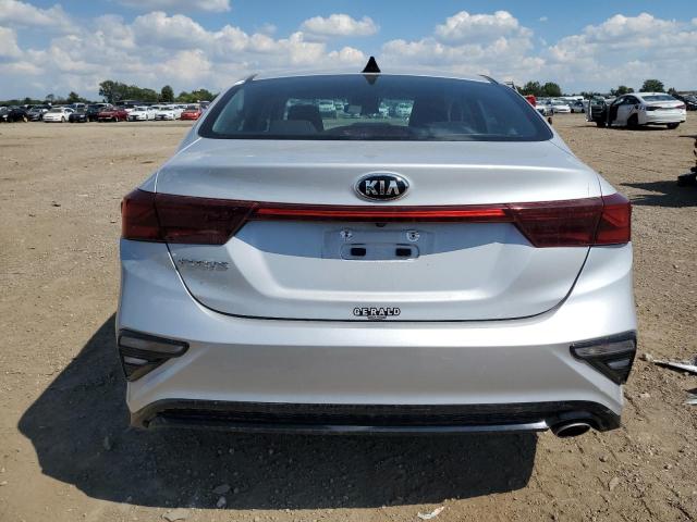 3KPF24AD4LE255095 - 2020 KIA FORTE FE SILVER photo 6