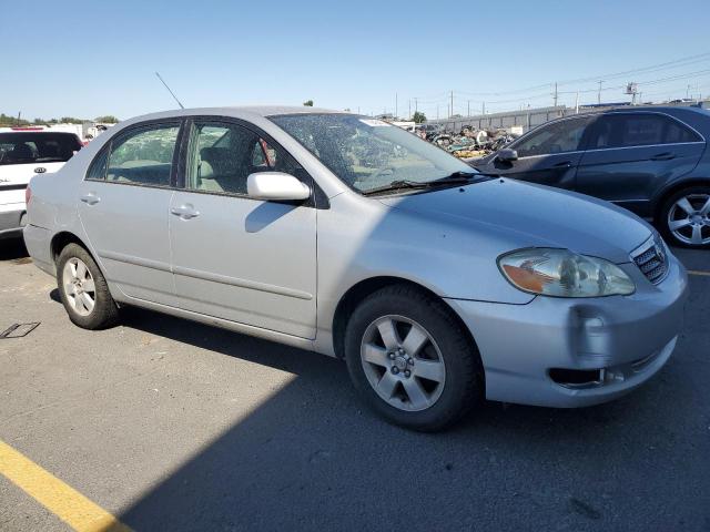 1NXBR30E17Z904093 - 2007 TOYOTA COROLLA CE فضي صورة 4