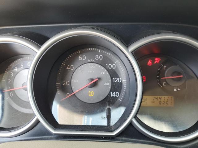 3N1BC11E29L442006 - 2009 NISSAN VERSA S WHITE photo 9