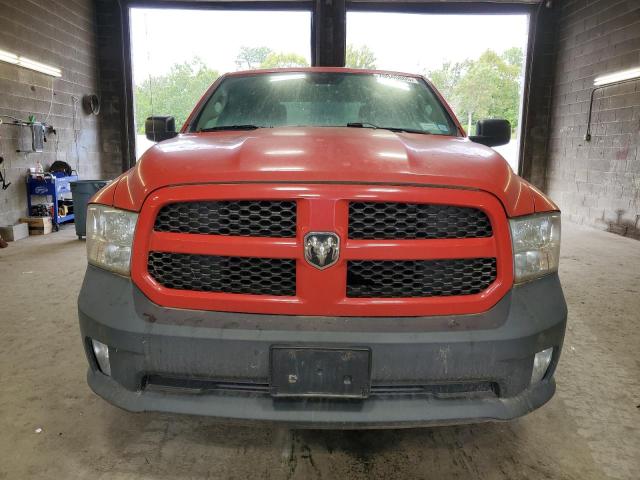 1C6RR7FT2HS838318 - 2017 RAM 1500 ST RED photo 5