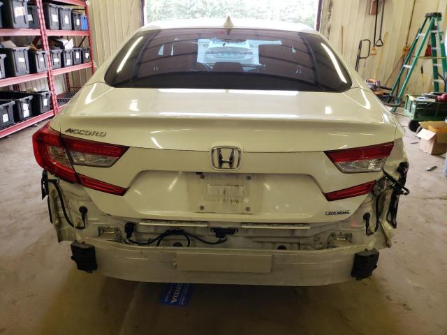 1HGCV1F91JA067441 - 2018 HONDA ACCORD TOURING WHITE photo 6