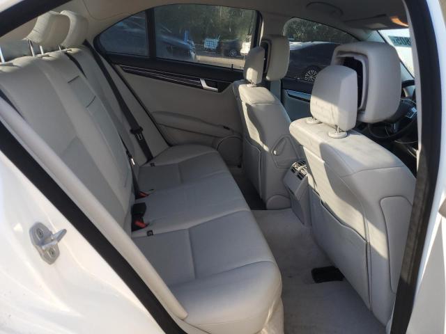 WDDGF8AB0DA749883 - 2013 MERCEDES-BENZ C 300 4MATIC WHITE photo 10