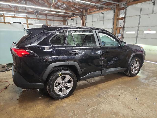 2T3W1RFV0RC285419 - 2024 TOYOTA RAV4 XLE 黑色 照片 3