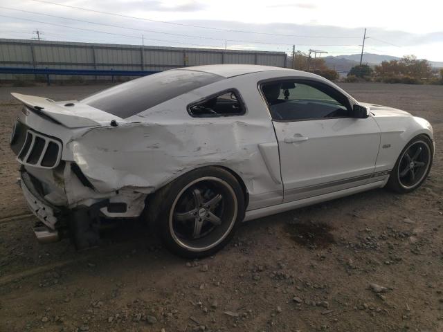 1ZVBP8CF2E5275069 - 2014 FORD MUSTANG GT WHITE photo 3