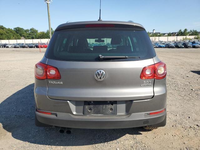 WVGBV7AX8BW553912 - 2011 VOLKSWAGEN TIGUAN S GRAY photo 6